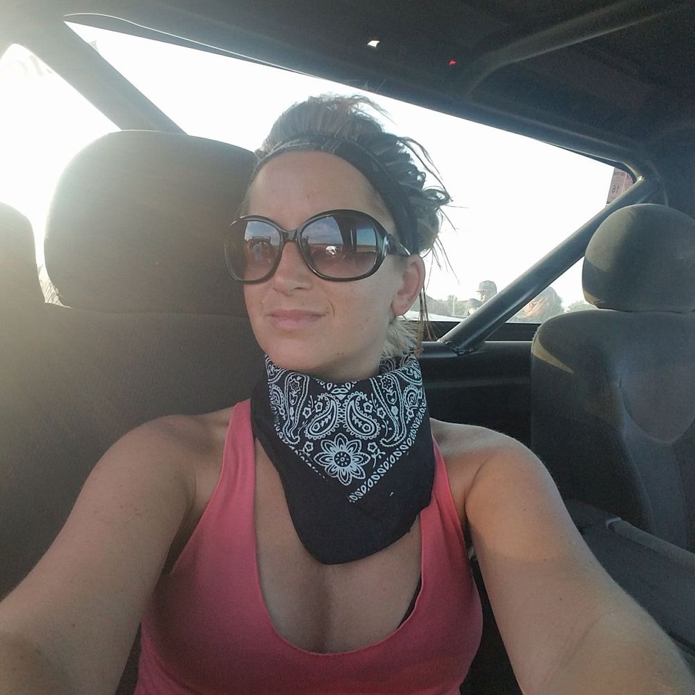 Meet your Posher, Holly